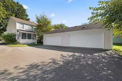 2644 Zarthan Avenue S, Saint Louis Park, MN 55416 - Photo 22