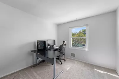 2644 Zarthan Avenue S, Saint Louis Park, MN 55416 - Photo 14