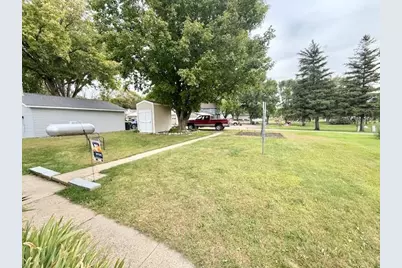 305 Oak Street, Lucan, MN 56255 - Photo 6