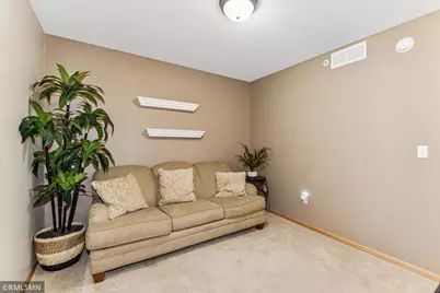 8064 Golden Valley Road, Golden Valley, MN 55427 - Photo 22