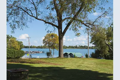 2040 N Shore Drive, Wayzata, MN 55391 - Photo 28