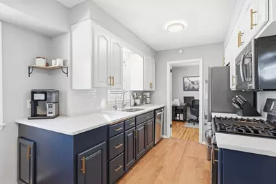 5741 Perry Avenue N, Crystal, MN 55429 - Photo 12