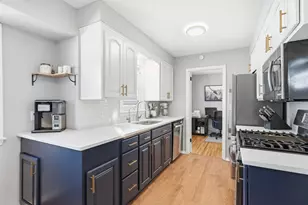 5741 Perry Ave N, Crystal, MN 55429 - Photo 12