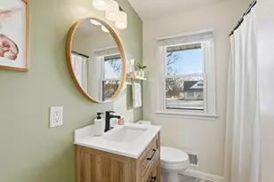 5741 Perry Ave N, Crystal, MN 55429 - Photo 20