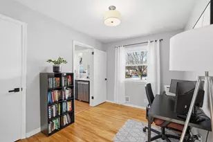 5741 Perry Ave N, Crystal, MN 55429 - Photo 16