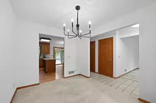 1527 Clarendon Dr, Wayzata, MN 55391 - Photo 6