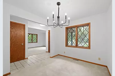 1527 Clarendon Drive, Wayzata, MN 55391 - Photo 4