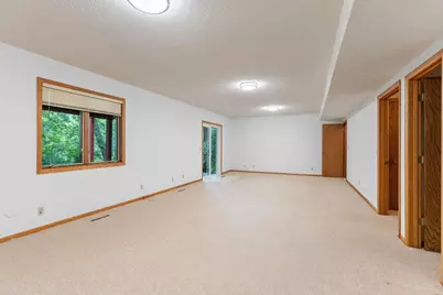 1527 Clarendon Drive, Wayzata, MN 55391 - Photo 40