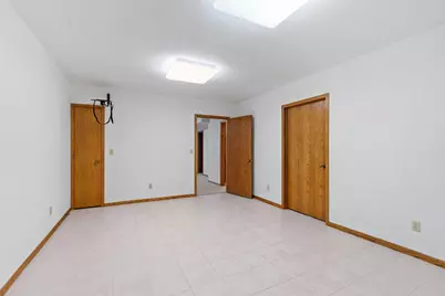 1527 Clarendon Drive, Wayzata, MN 55391 - Photo 46