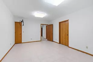 1527 Clarendon Dr, Wayzata, MN 55391 - Photo 46