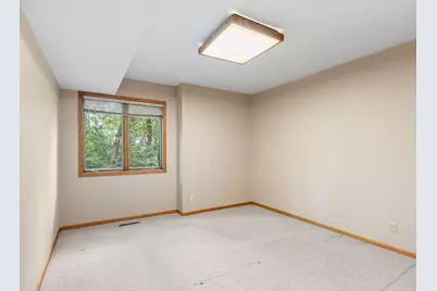 1527 Clarendon Drive, Wayzata, MN 55391 - Photo 44