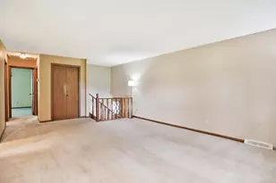 540 Allan Ave SW, Owatonna, MN 55060 - Photo 8