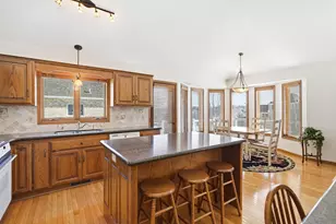 3151 Bent Tree Hills Dr, New Brighton, MN 55112 - Photo 6