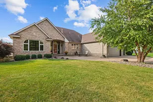 3151 Bent Tree Hills Dr, New Brighton, MN 55112 - Photo 1