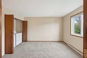 14861 58th St N, Oak Park Heights, MN 55082 - Photo 10