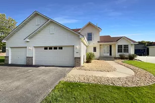 395 Pendryn Hill Curve, Woodbury, MN 55125 - Photo 1