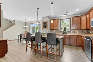 1967 Sierra Dr, Hastings, MN 55033 - Photo 2