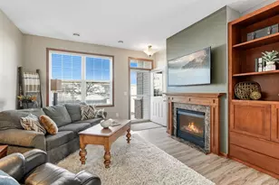 1967 Sierra Dr, Hastings, MN 55033 - Photo 8