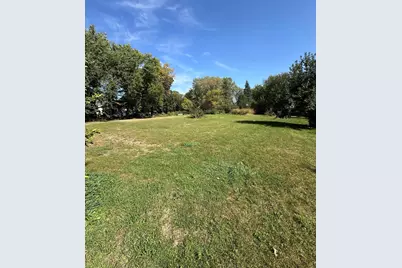 1102 Boxelder Street, Mountain Lake, MN 56159 - Photo 8