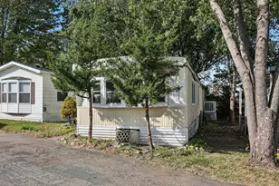 1403 Concord St S, South Saint Paul, MN 55075 - Photo 4