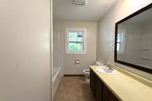 1920 Bellevue Ave, Eau Claire, WI 54703 - Photo 14