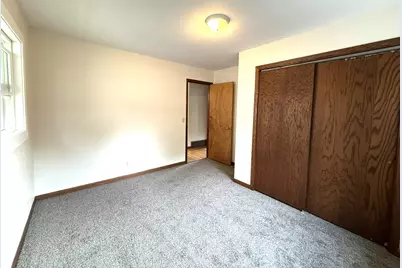 1920 Bellevue Avenue, Eau Claire, WI 54703 - Photo 2