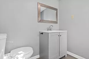 1098 Woodbridge St, Saint Paul, MN 55117 - Photo 20