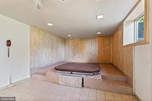 998 Kohlman Ct, Maplewood, MN 55109 - Photo 46