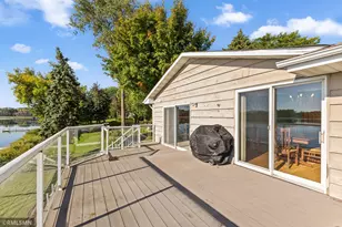 998 Kohlman Ct, Maplewood, MN 55109 - Photo 12