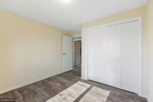 998 Kohlman Ct, Maplewood, MN 55109 - Photo 42