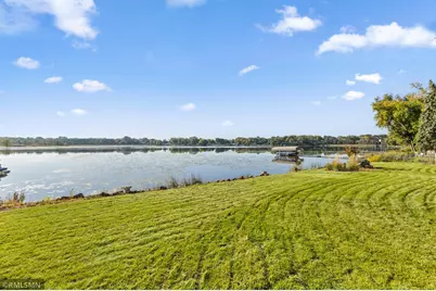 998 Kohlman Court, Maplewood, MN 55109 - Photo 8