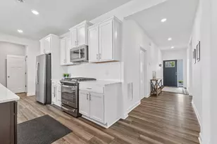 12503 Waterside Ct, Rogers, MN 55374 - Photo 8