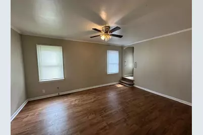 607 10th Avenue SW, Austin, MN 55912 - Photo 6