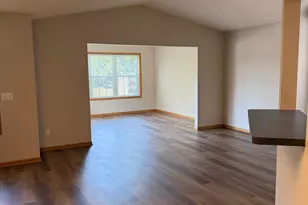 2007 10th Ave W, Shakopee, MN 55379 - Photo 6