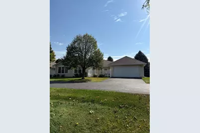 2007 10th Avenue W, Shakopee, MN 55379 - Photo 1