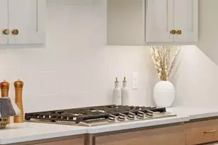 9511 Eagle Ridge Rd, Chanhassen, MN 55317 - Photo 18