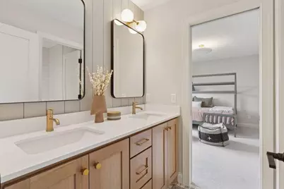 9511 Eagle Ridge Road, Chanhassen, MN 55317 - Photo 38