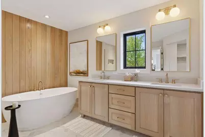 9511 Eagle Ridge Road, Chanhassen, MN 55317 - Photo 32