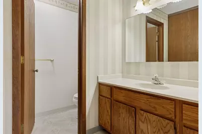 5697 Green Circle Drive #219, Minnetonka, MN 55343 - Photo 18