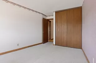 5697 Green Cir Dr, Minnetonka, MN 55343 - Photo 12