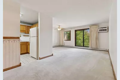 5697 Green Circle Drive #219, Minnetonka, MN 55343 - Photo 2