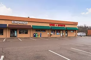 5697 Green Cir Dr, Minnetonka, MN 55343 - Photo 42