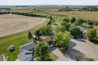 205 Nicholas Drive, Lewiston, MN 55952 - Photo 2