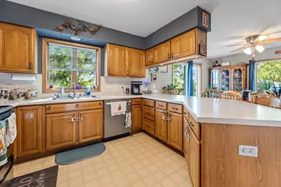 205 Nicholas Drive, Lewiston, MN 55952 - Photo 10