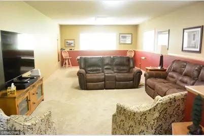 105 Hennepin Avenue N, Glencoe, MN 55336 - Photo 32