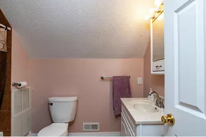 864 Lawson Avenue E, Saint Paul, MN 55106 - Photo 16