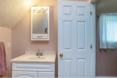 864 Lawson Avenue E, Saint Paul, MN 55106 - Photo 20