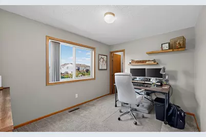 401 12th Avenue NE, Kasson, MN 55944 - Photo 18