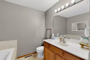 401 12th Ave NE, Kasson, MN 55944 - Photo 20