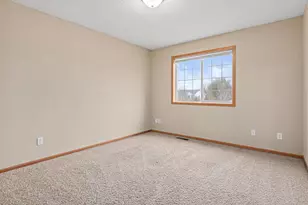 1607 Whitetail Run, Buffalo, MN 55313 - Photo 14